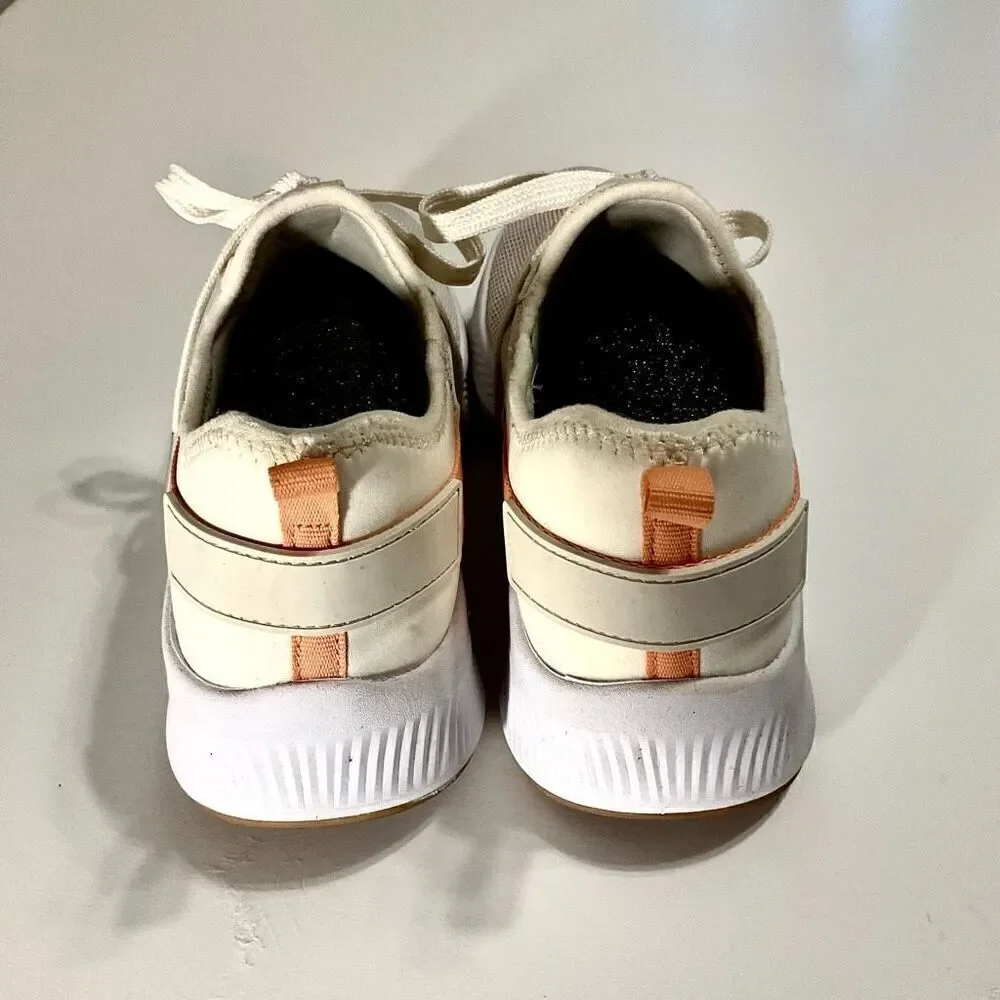 Z by Zella Vega Sneaker, 7.5 White with Peach Detail